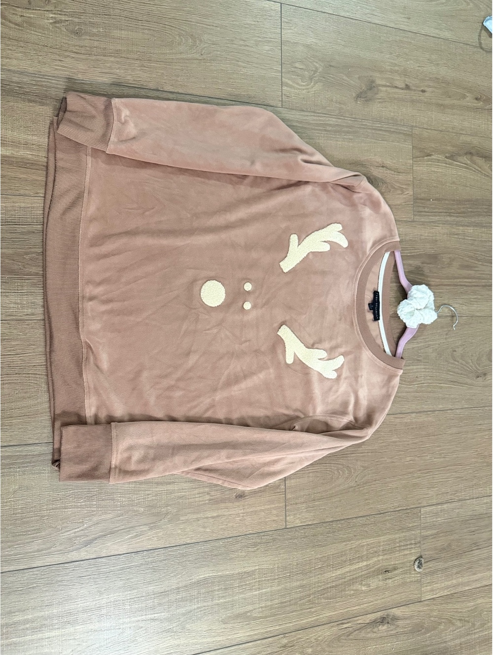 Jane Delancey Pink Velour Reindeer Christmas Sweatshirt Women’s Medium